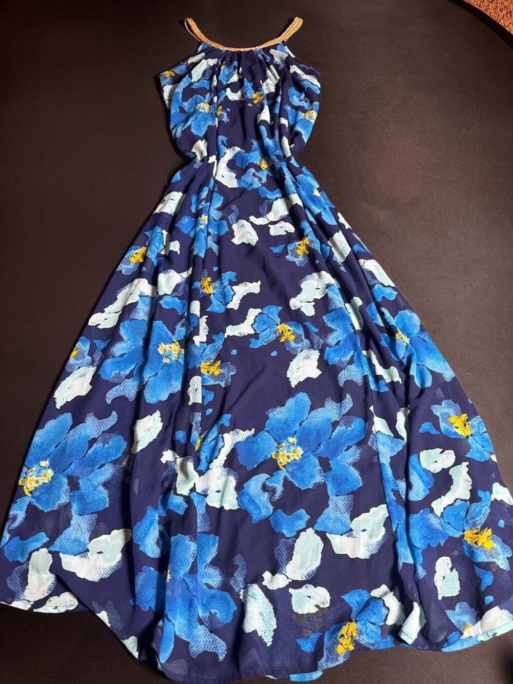 Charming Charlie Sleeveless Dress Women's Medium Blue Flowers